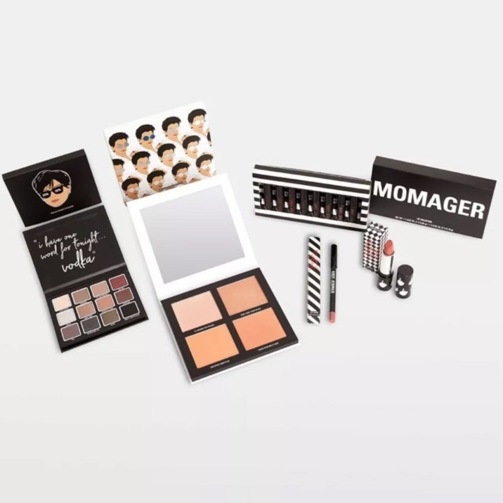 Kylie Jenner momager Kris Jenner